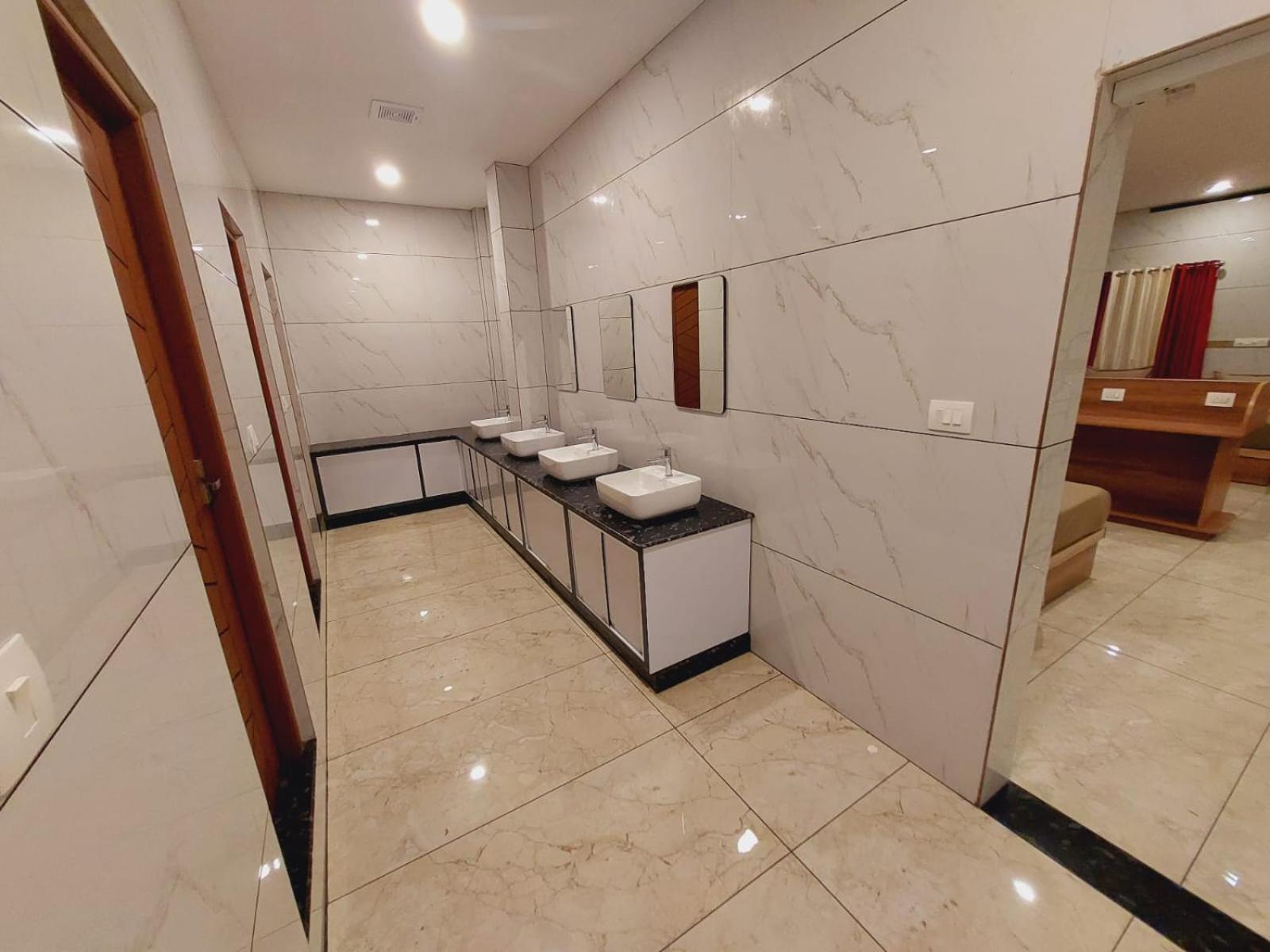Ferienwohnung Mistica Munnar Anachal Exterior foto